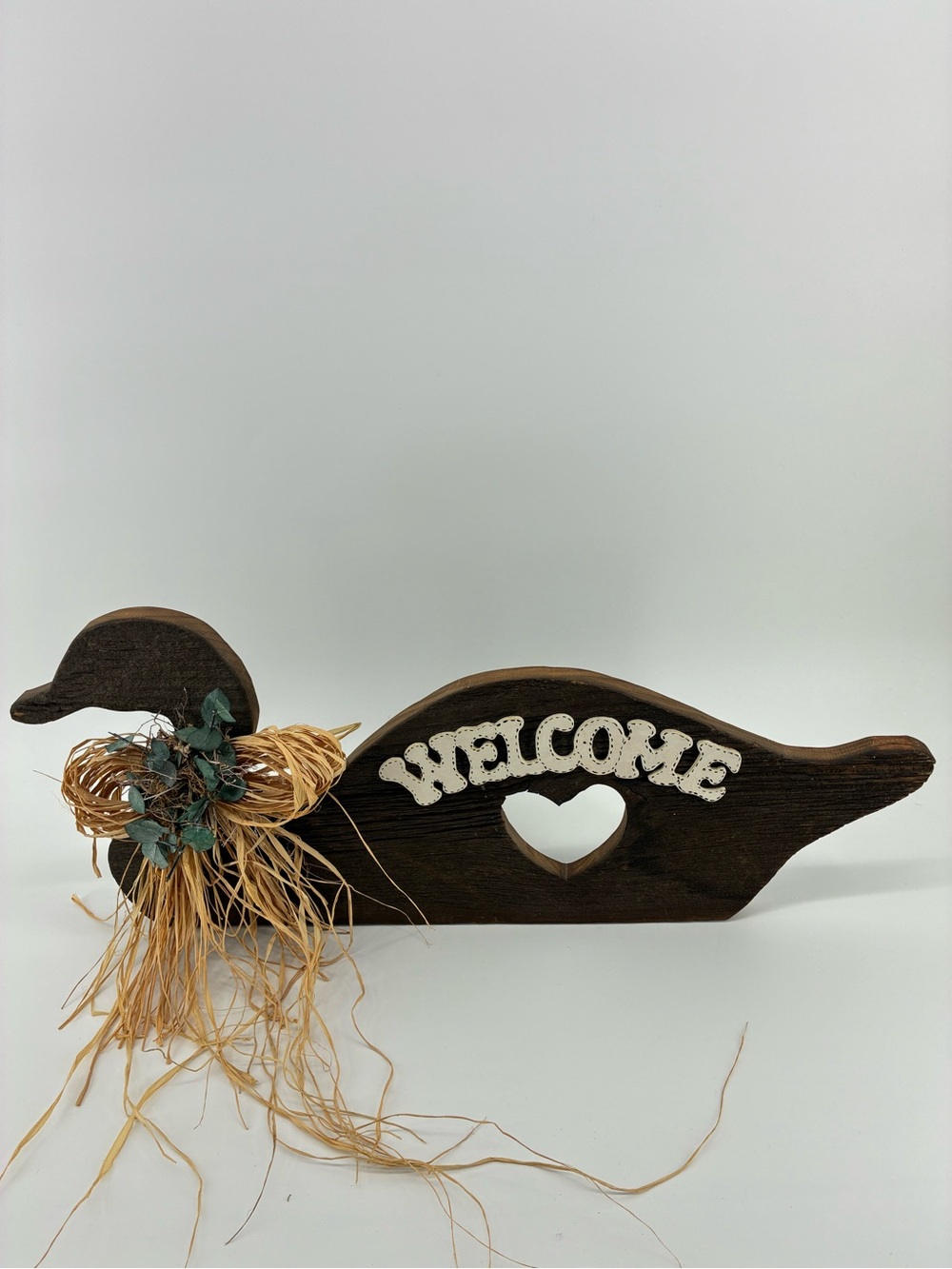 Vintage Wooden Welcome Duck Sign Open Heart Straw Bow